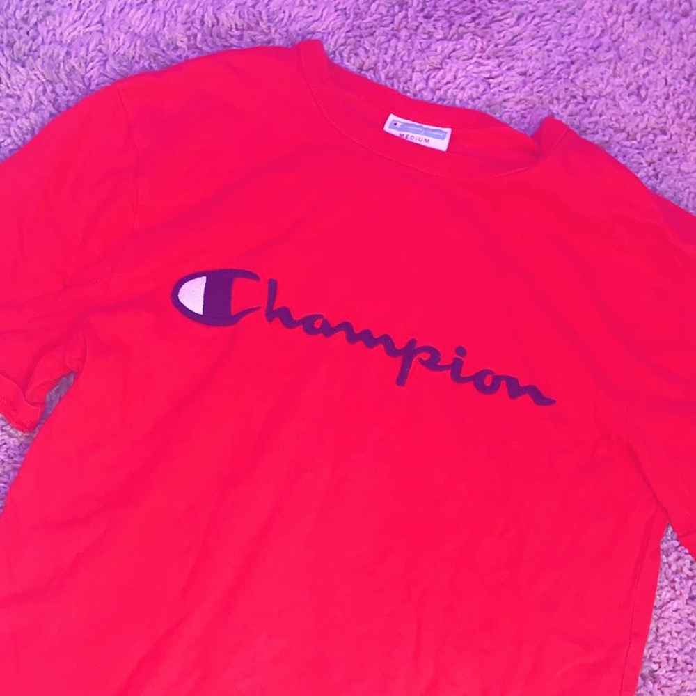 Women’s champion shirt